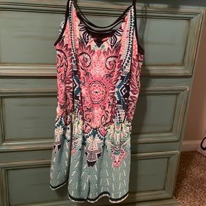 Size large boutique romper. Fits like a medium. Multi colored